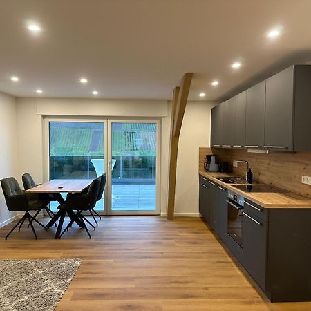 Moselappartements By Weingut Marco Adamy Losnich Bagian luar foto